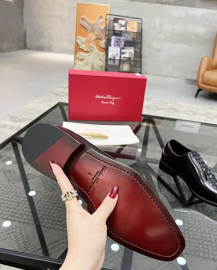 hype Ferragamo Leather Shoes