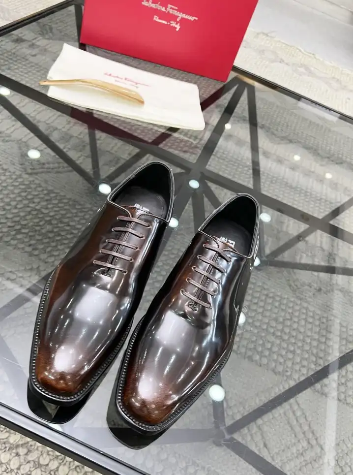 hype Ferragamo Leather Shoes