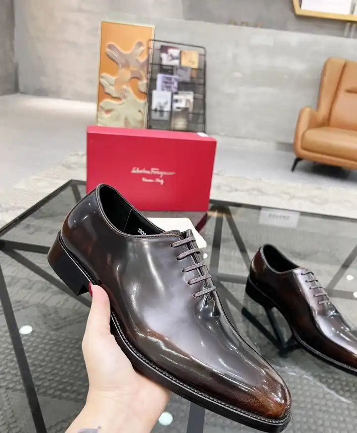 hype Ferragamo Leather Shoes