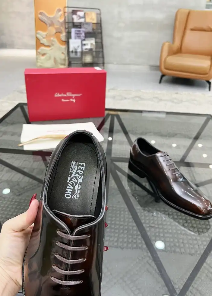 hype Ferragamo Leather Shoes