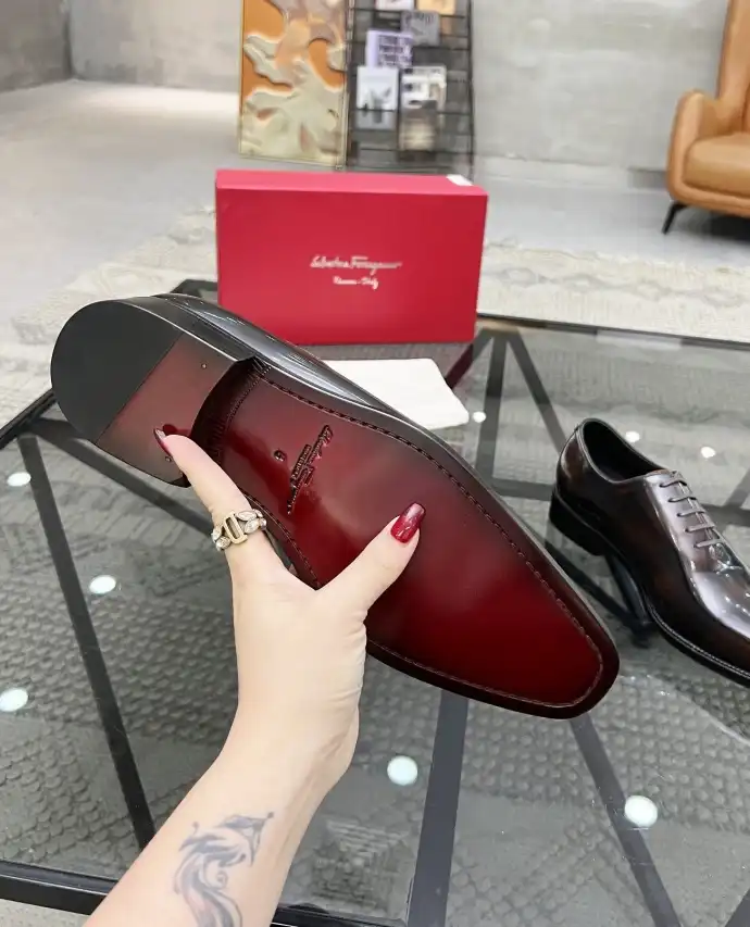 hype Ferragamo Leather Shoes