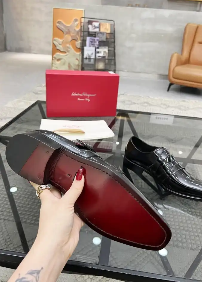 hype Ferragamo Leather Shoes