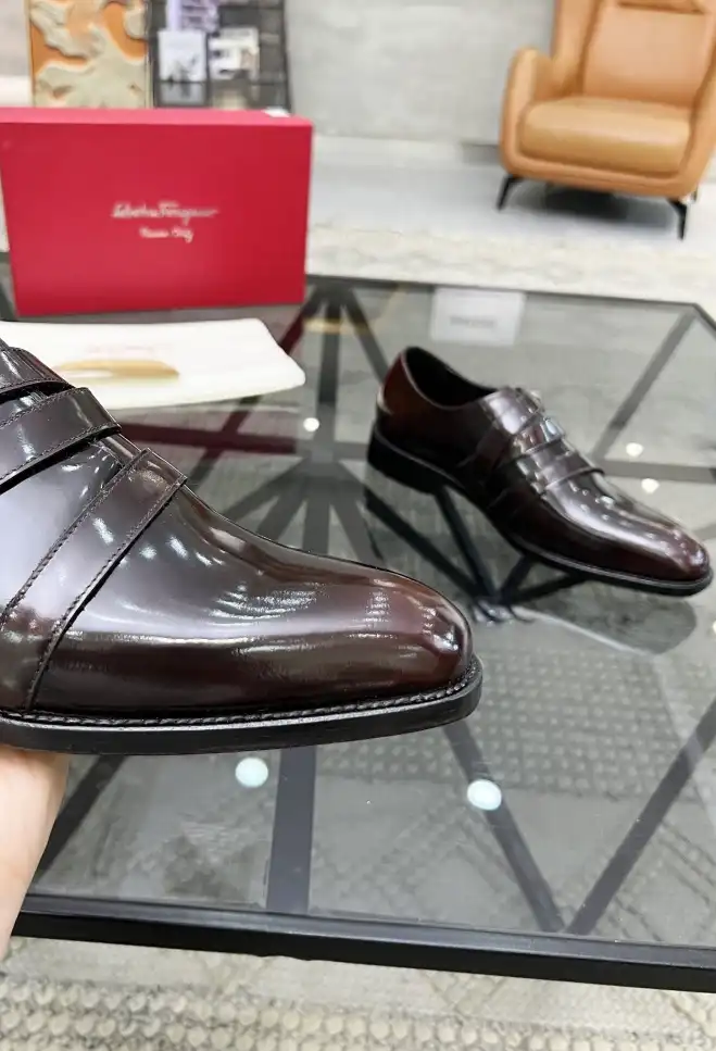 hype Ferragamo Leather Shoes