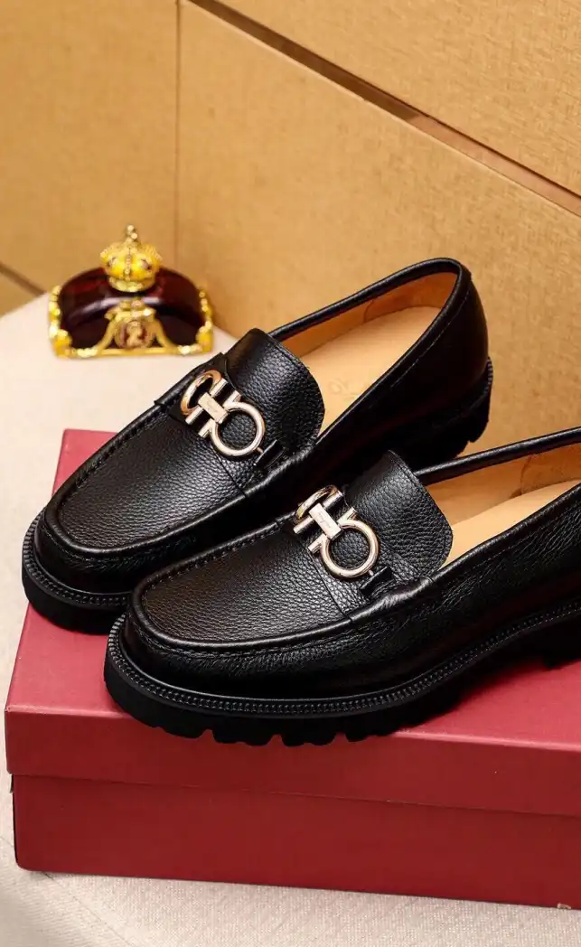 hype Ferragamo Leather Shoes