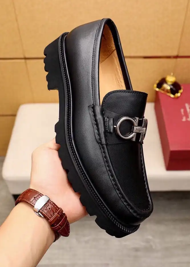 hype Ferragamo Leather Shoes