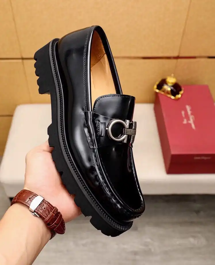 hype Ferragamo Leather Shoes