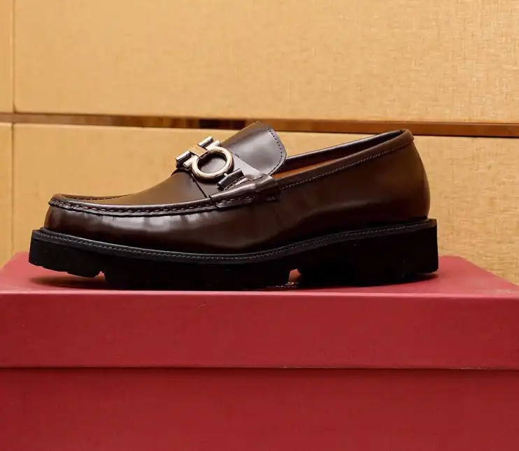 hype Ferragamo Leather Shoes