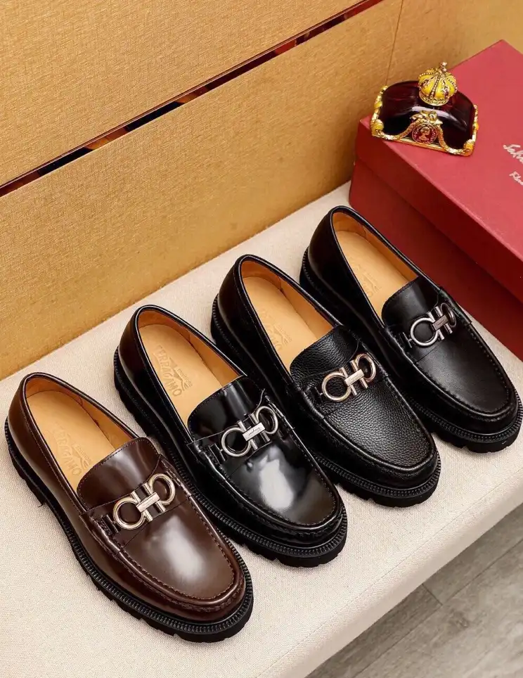 hype Ferragamo Leather Shoes