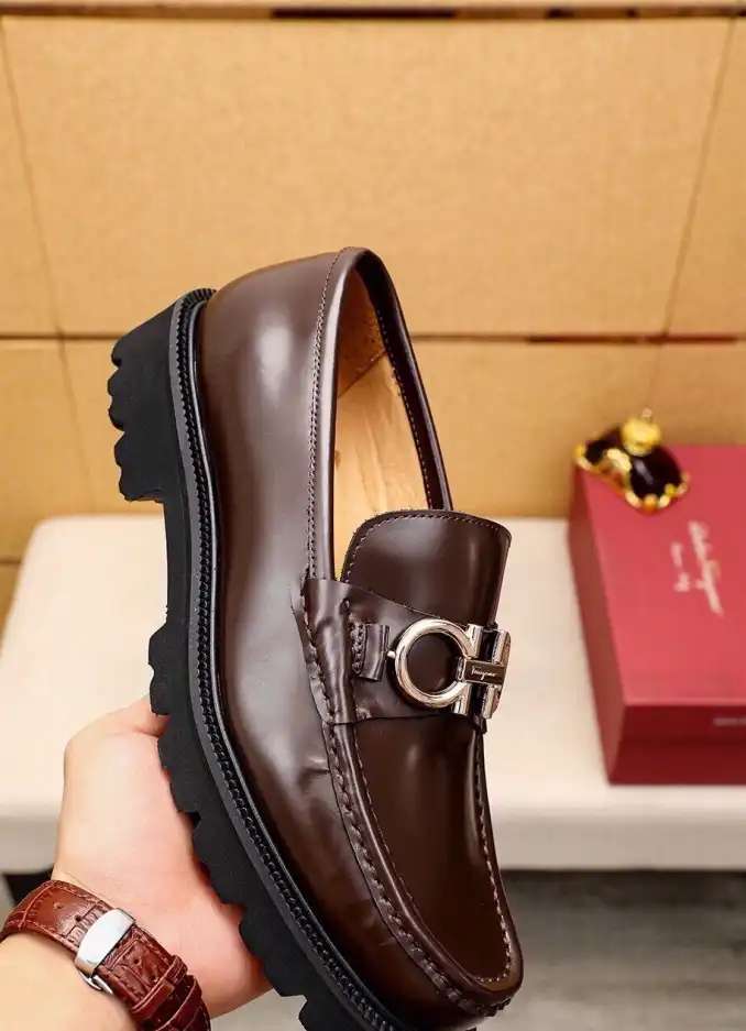 hype Ferragamo Leather Shoes