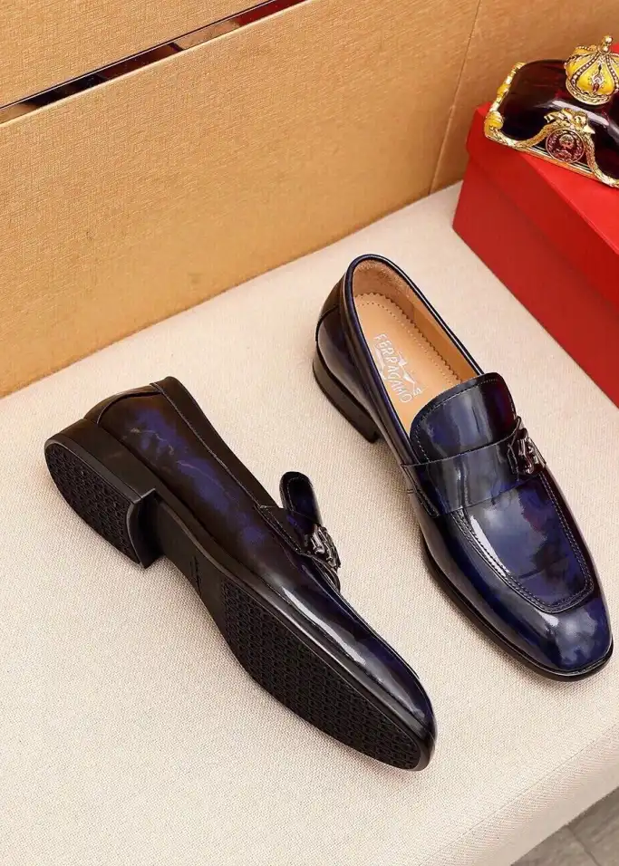 hype Ferragamo Leather Shoes