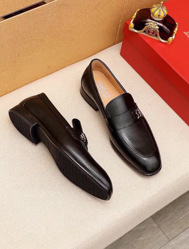 hype Ferragamo Leather Shoes