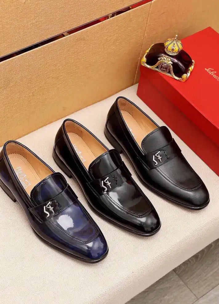 hype Ferragamo Leather Shoes