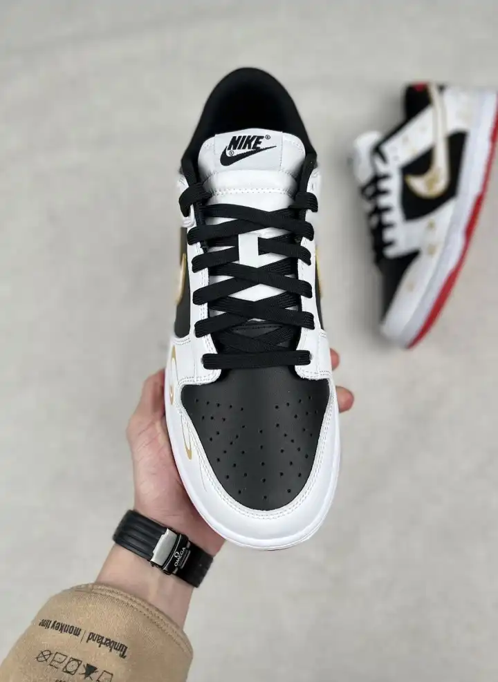 hype Nike Sneakers