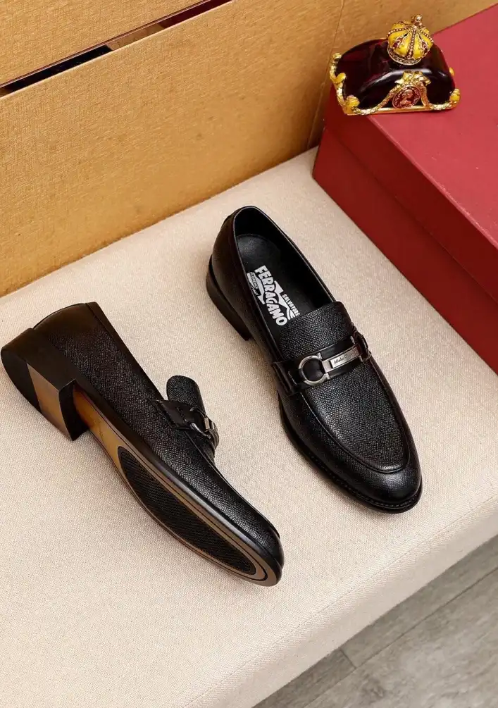 hype Ferragamo Leather Shoes