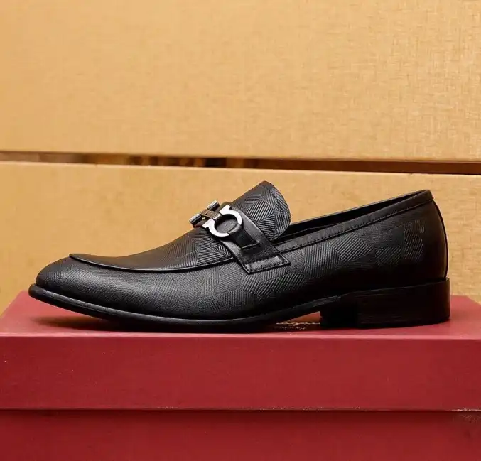 hype Ferragamo Leather Shoes