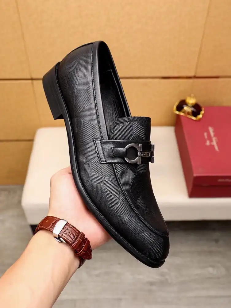 hype Ferragamo Leather Shoes