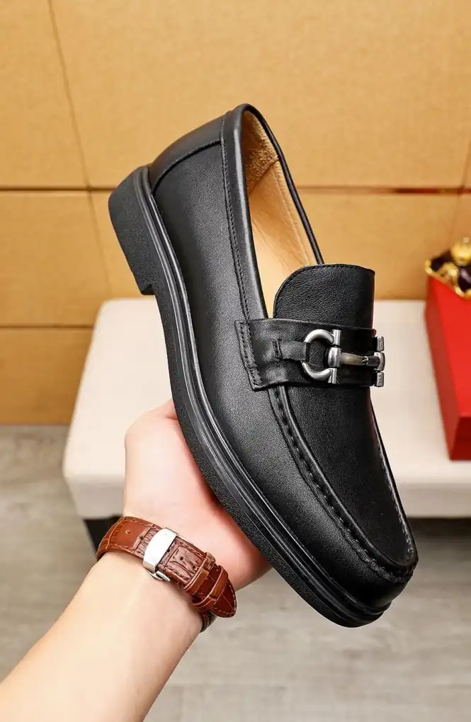 hype Ferragamo Leather Shoes