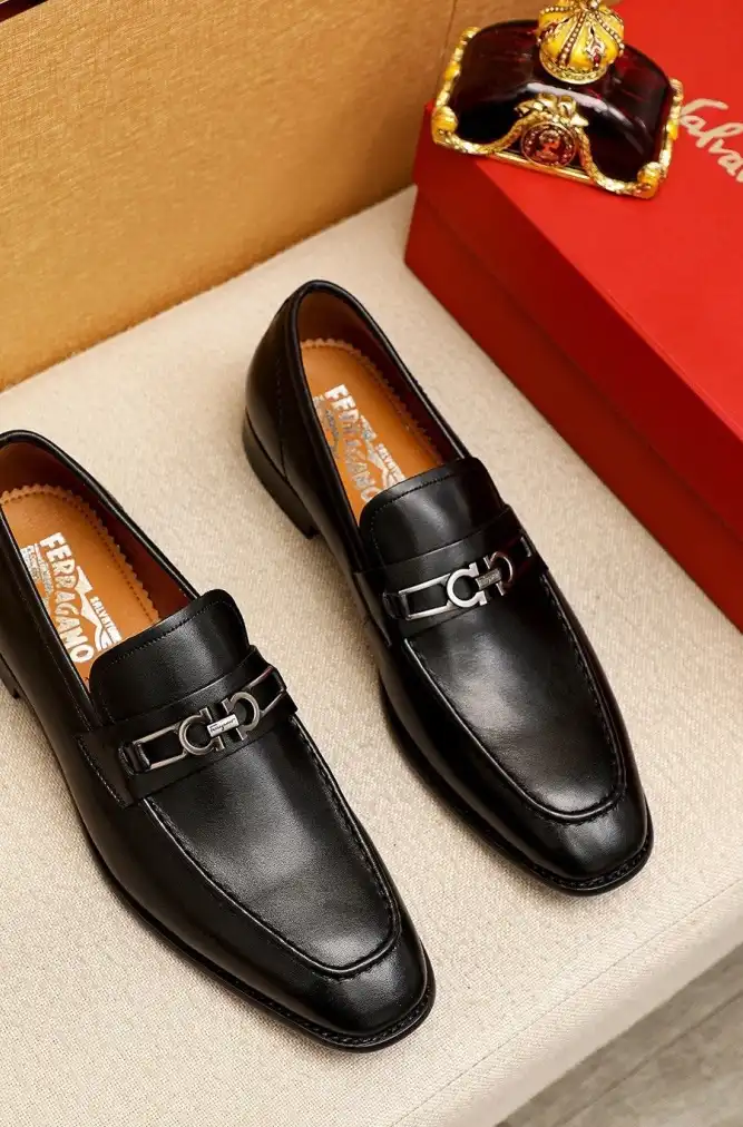 hype Ferragamo Leather Shoes