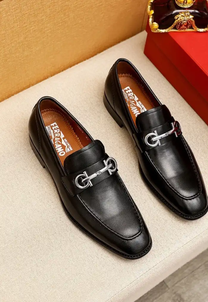 hype Ferragamo Leather Shoes