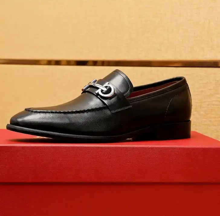 hype Ferragamo Leather Shoes