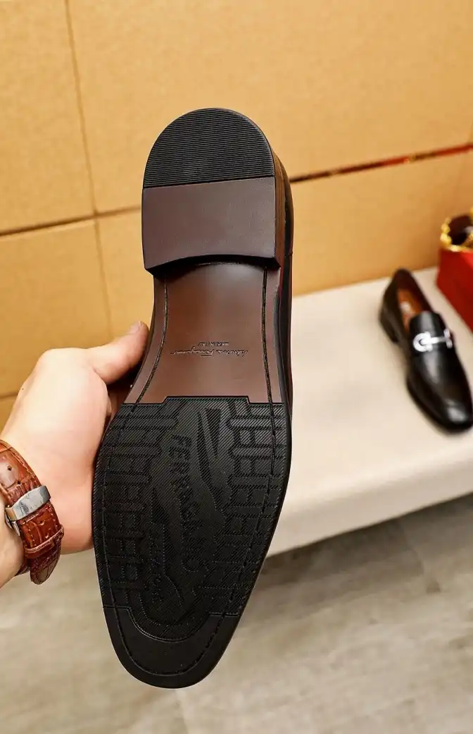 hype Ferragamo Leather Shoes