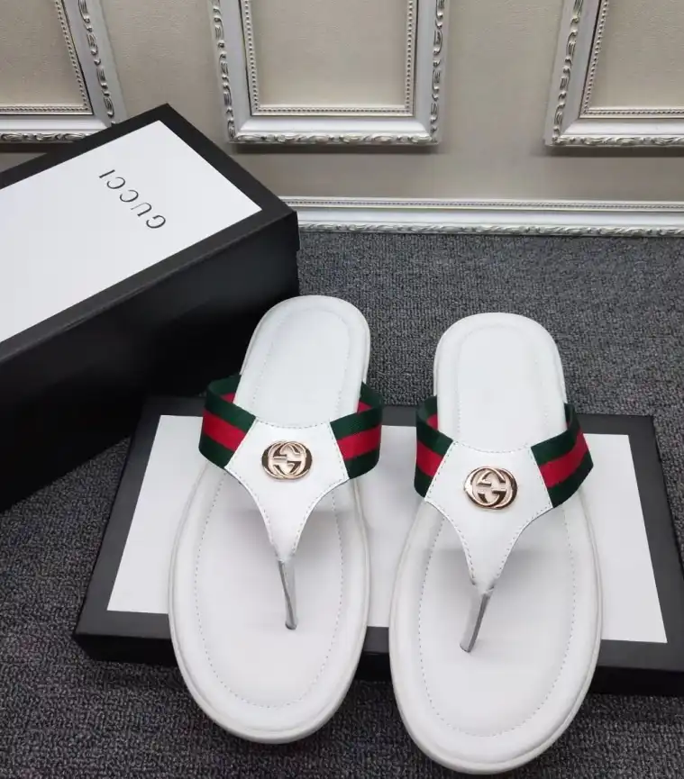 hype Gucci Slippers