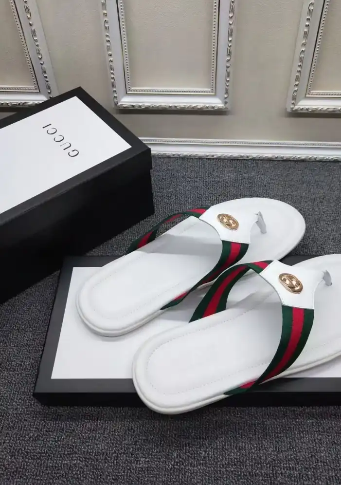 hype Gucci Slippers