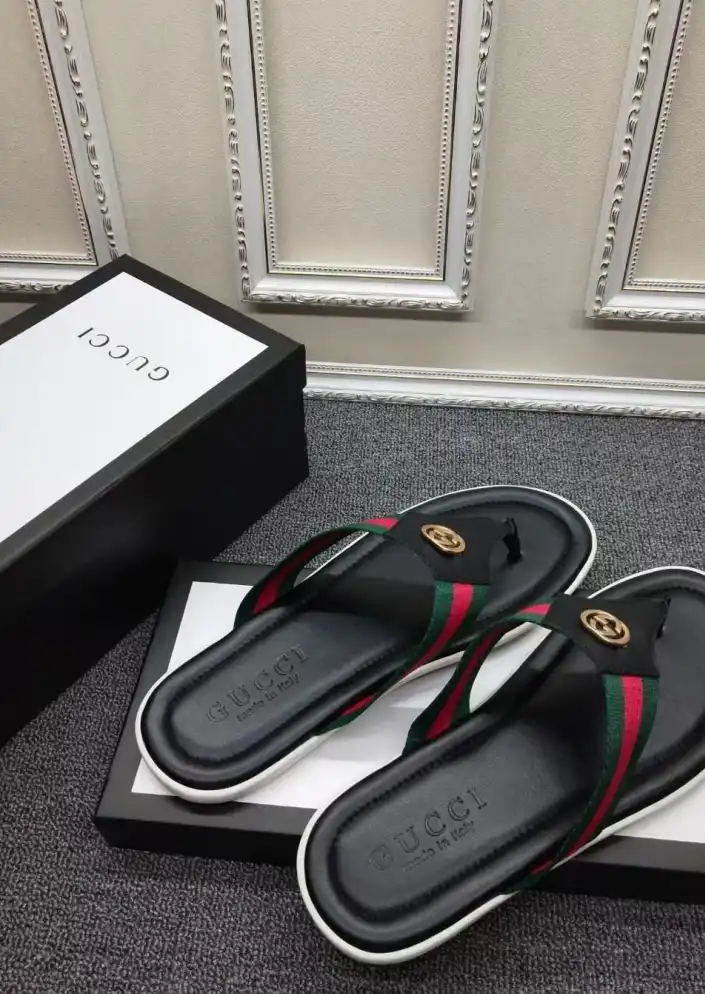 hype Gucci Slippers