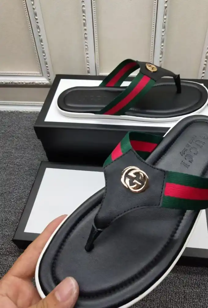 hype Gucci Slippers