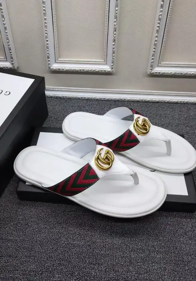 hype Gucci Slippers