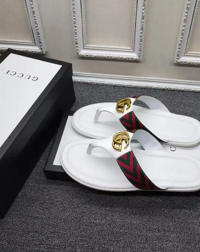 hype Gucci Slippers