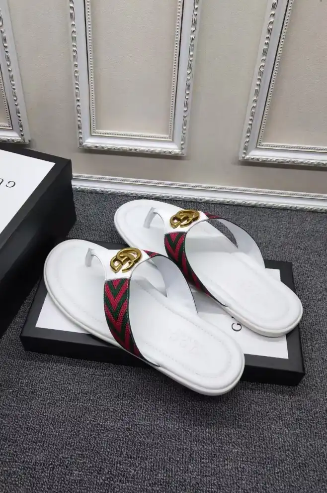 hype Gucci Slippers