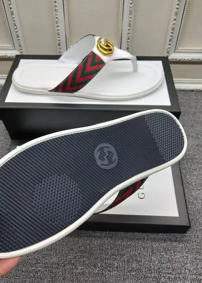 hype Gucci Slippers