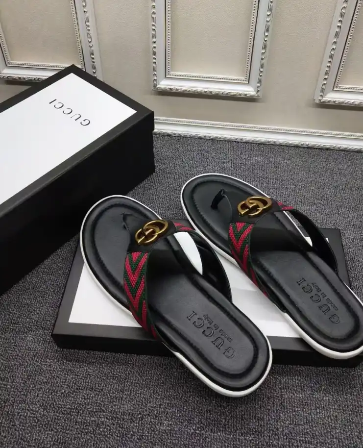 hype Gucci Slippers