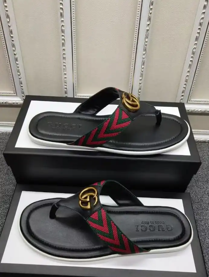 hype Gucci Slippers