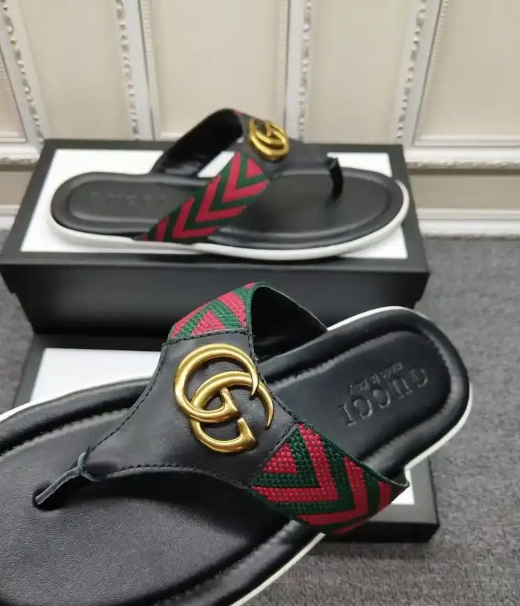 hype Gucci Slippers