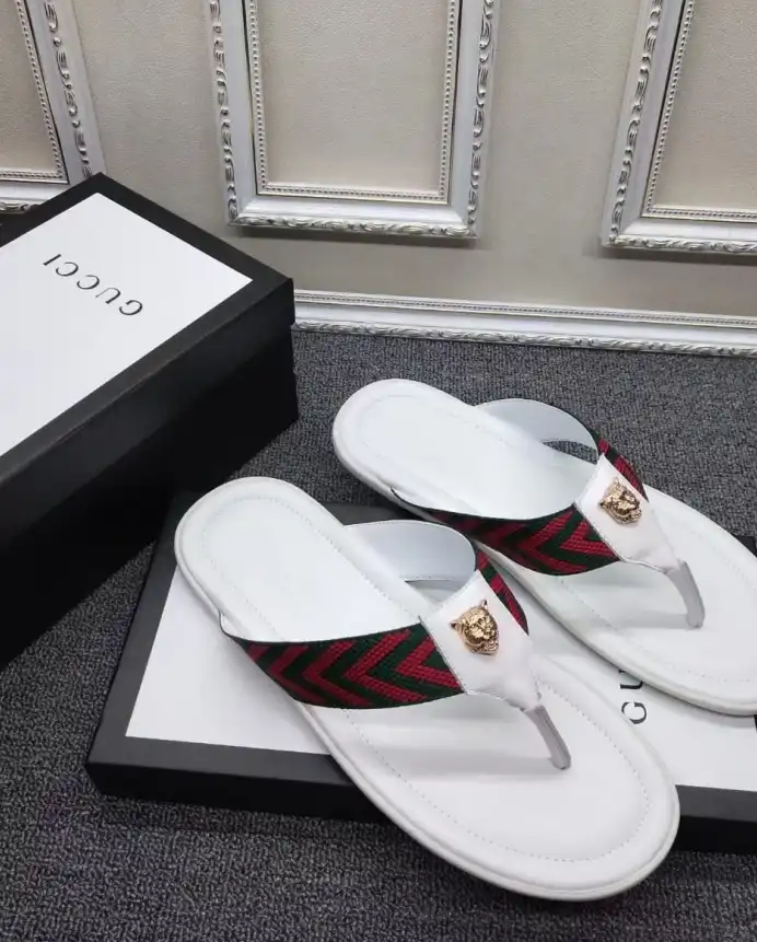 hype Gucci Slippers