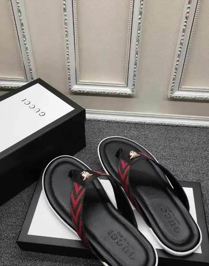 hype Gucci Slippers