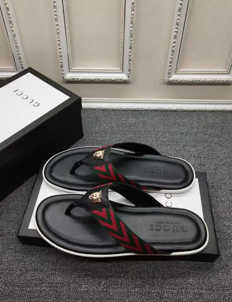 hype Gucci Slippers