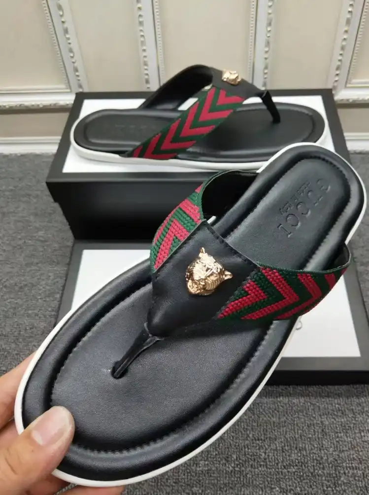 hype Gucci Slippers