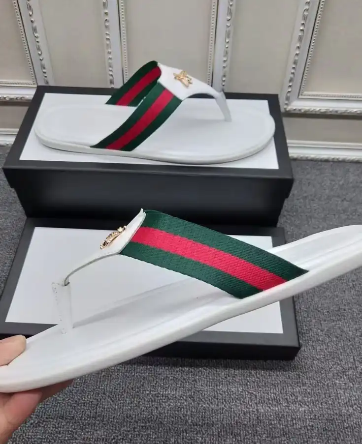 hype Gucci Slippers