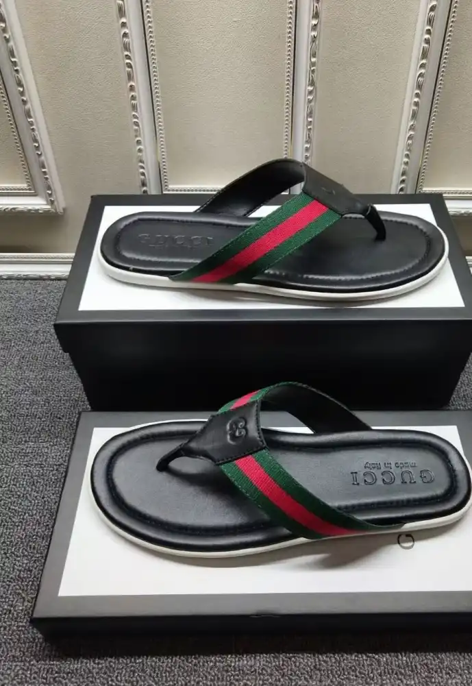 hype Gucci Slippers