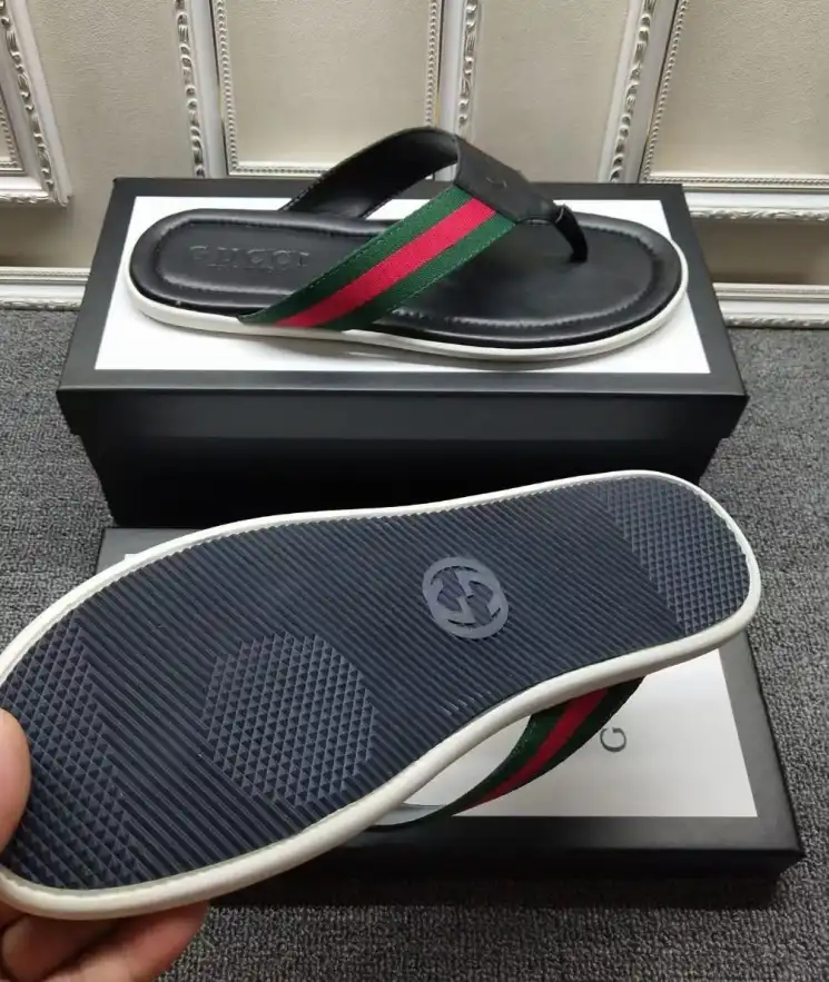 hype Gucci Slippers