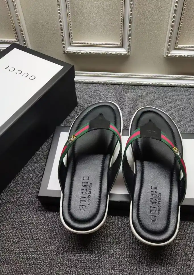 hype Gucci Slippers