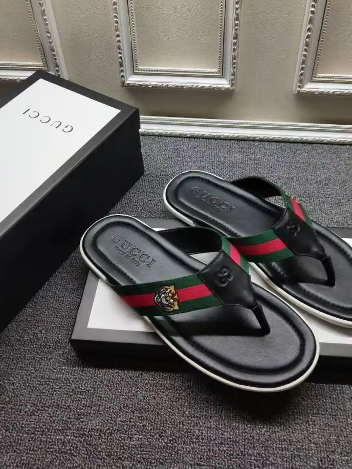 hype Gucci Slippers