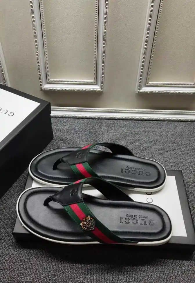 hype Gucci Slippers