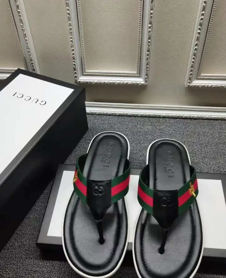 hype Gucci Slippers