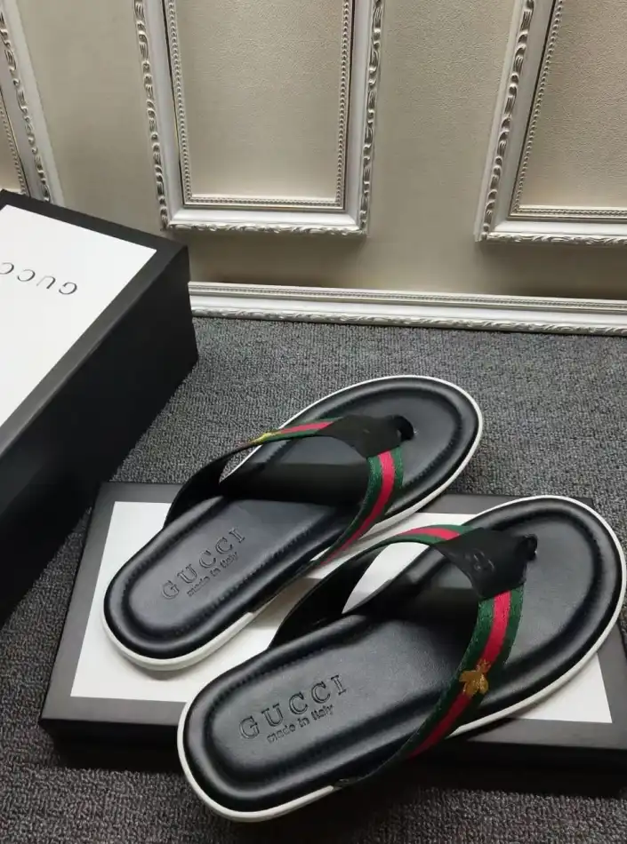 hype Gucci Slippers