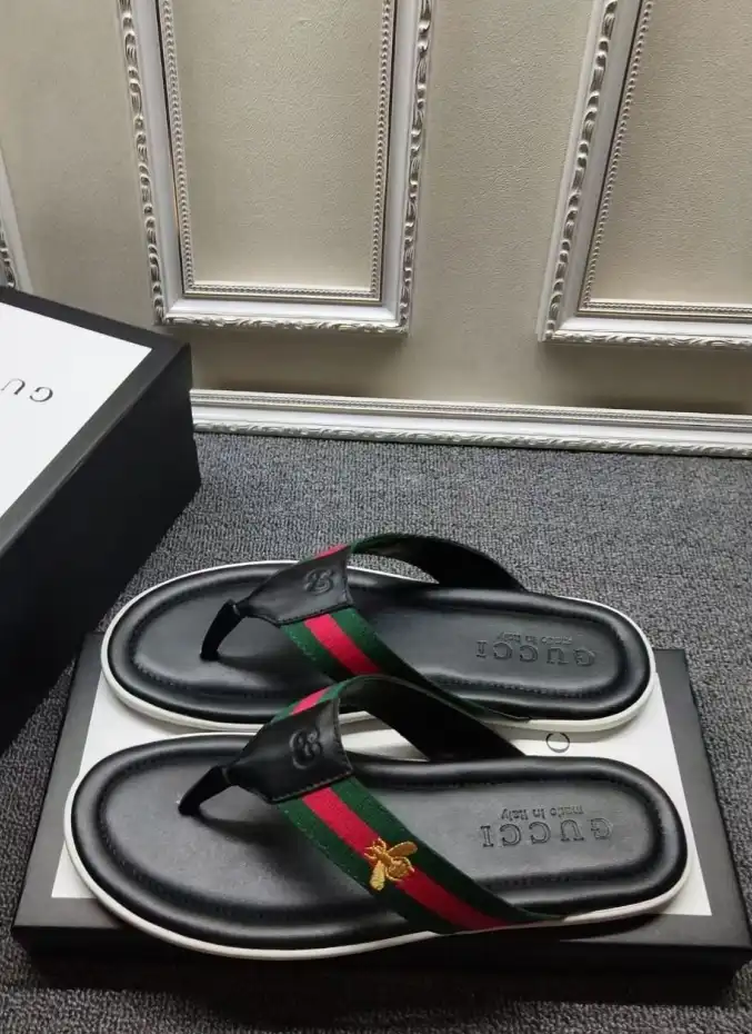 hype Gucci Slippers