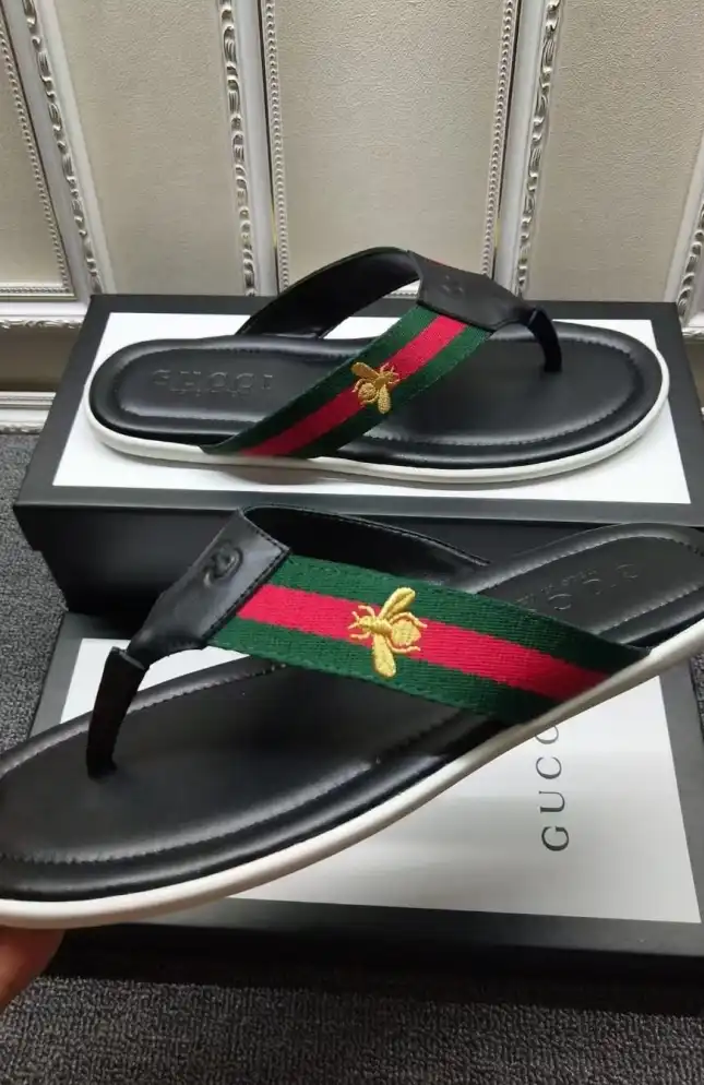 hype Gucci Slippers